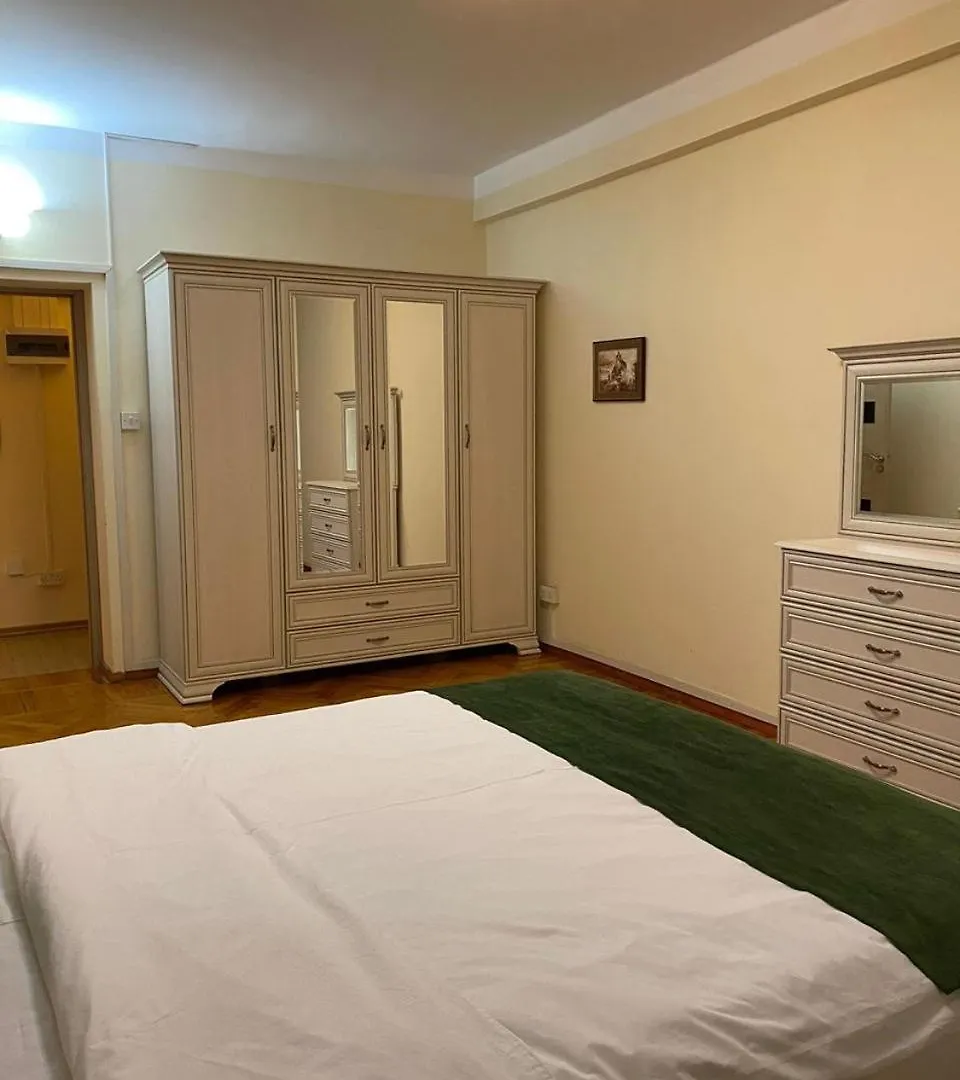 Apartment In The City Centre Baku Azerbaijan