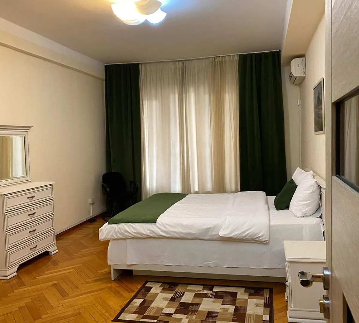 Apartment In The City Centre Baku